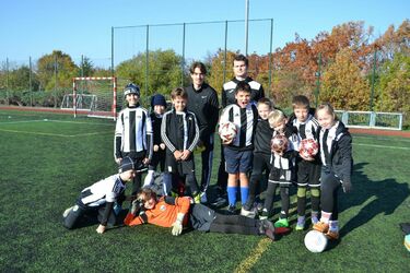 FK Dukla Jižní Město z.s. 08.11.2025 1